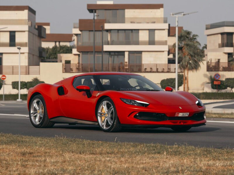 Discover Dubai with Ferrari Rental: Advice